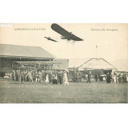 carte postale ancienne 01 Ambérieu Aviation. Avion devant les Hangars