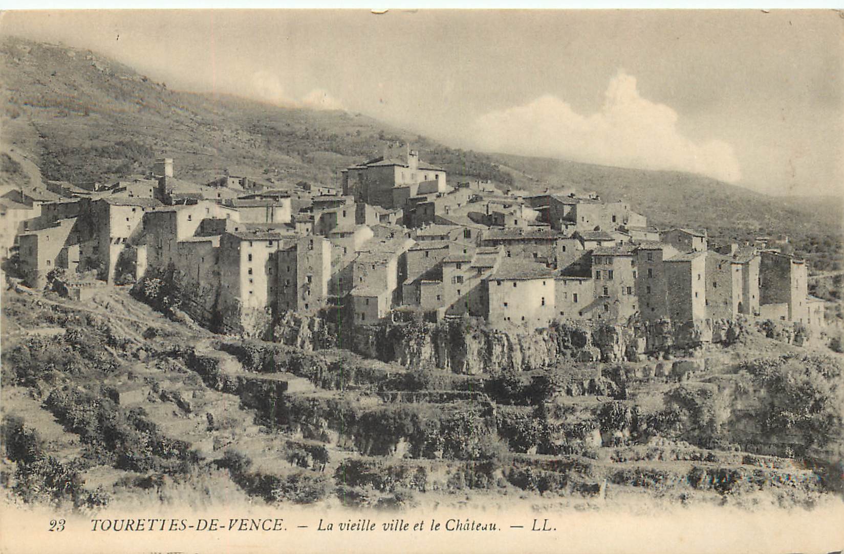 06 TOURETTES-DE-VENCE. Vieille Ville et Château