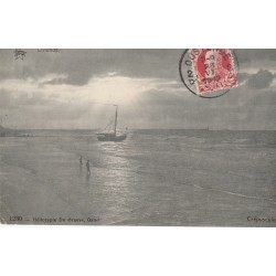 Belgique OSTENDE. Barque de pêcheurs au Crépuscule 1912
