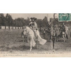 60 COMPIEGNE. Le Roi d'Armes et ses Héraults 1911