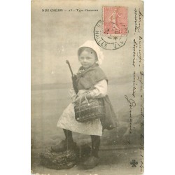 2 x cpa 17 TYPES CHARENTAIS. Fillette au Marché et bonnet 1904