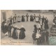 56 CARNAC environs d'Auray. Noce bretonne dansant la Ridée1906