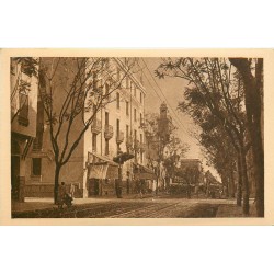 10 cpa TUNIS. Avenue Carthage, Souk Chéchias, rue El-Halfaouïne, Av Marine, Aqueduc Bardo, Salle Trône, Collège Sadiki..