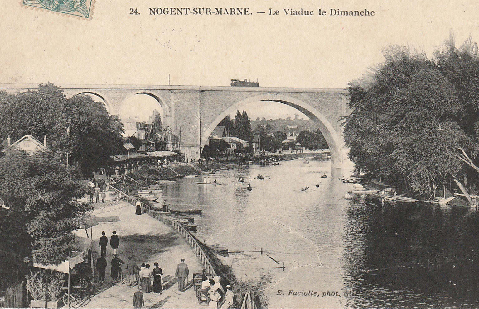 94 NOGENT-SUR-MARNE. Locomotive sur le Viaduc le Dimanche belle animation 1908