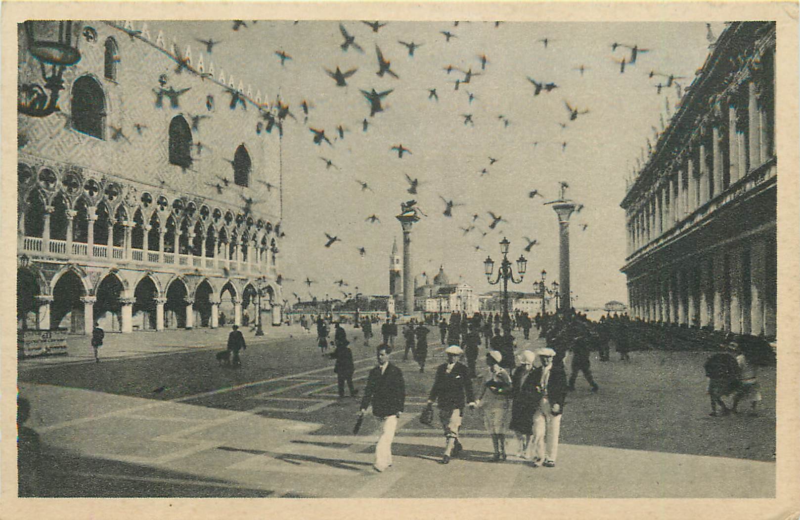 ITALIA 3 x cpa VENEZIA. Piazetta et Basilica S. Marco et Isola S. Giorgio