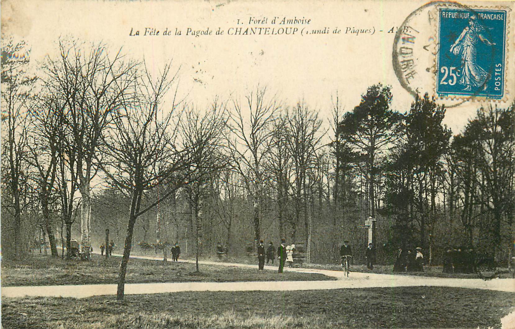 37 Forêt d'Amboise CHANTELOUP. Fête de la Pagode 1920