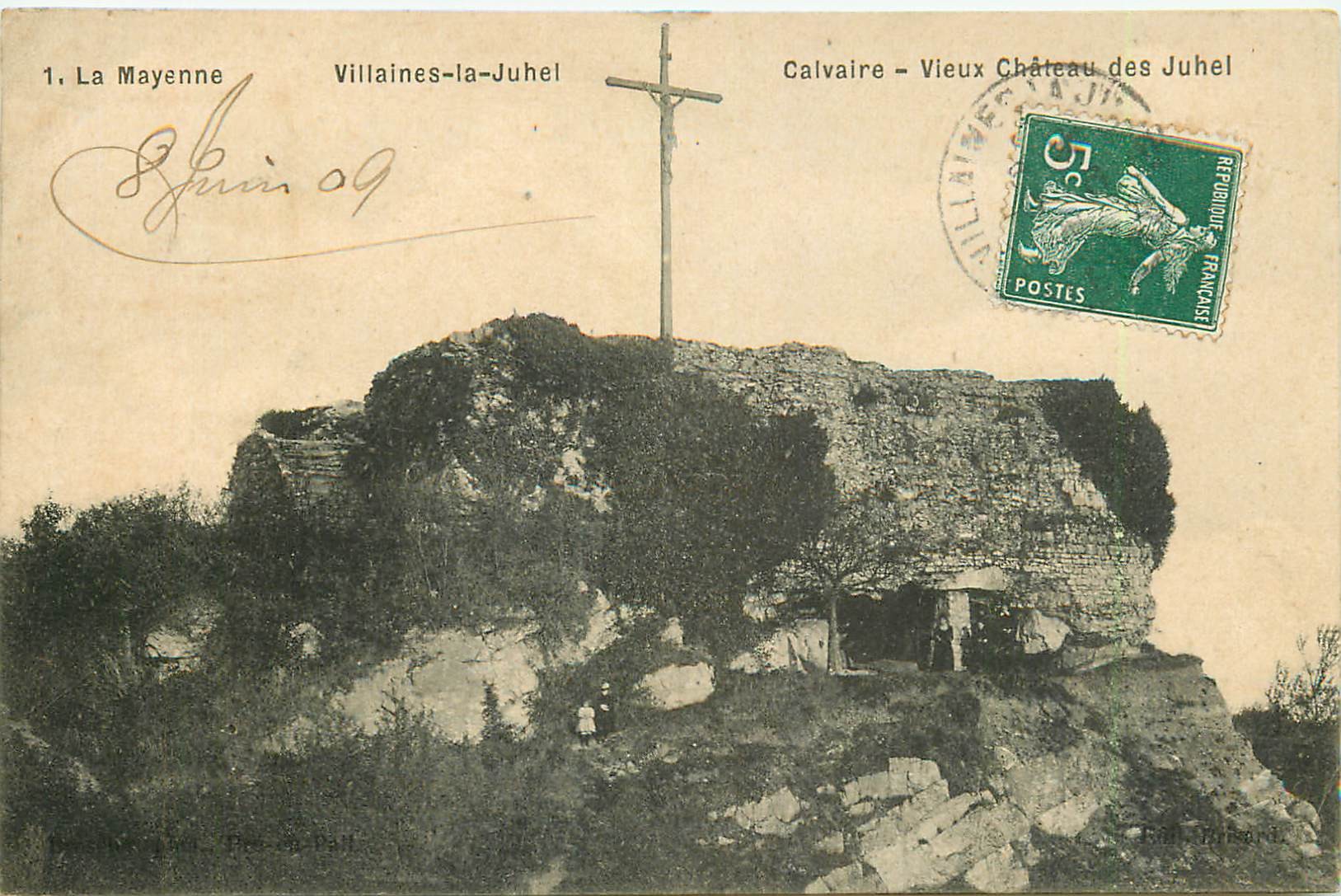 53 La Mayenne VILLAINES-LA-JUHEL. Calvaire vieux Château des Juhel petite animation 1909