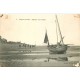 80 CAYEUX-SUR-MER. Bateaux de Pêche sur le sable