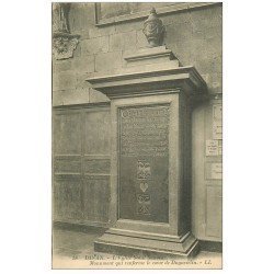 carte postale ancienne 22 DINAN. Monument renfermaznt le coeur de Dugesclin. Chapelle Saint-Sauveur