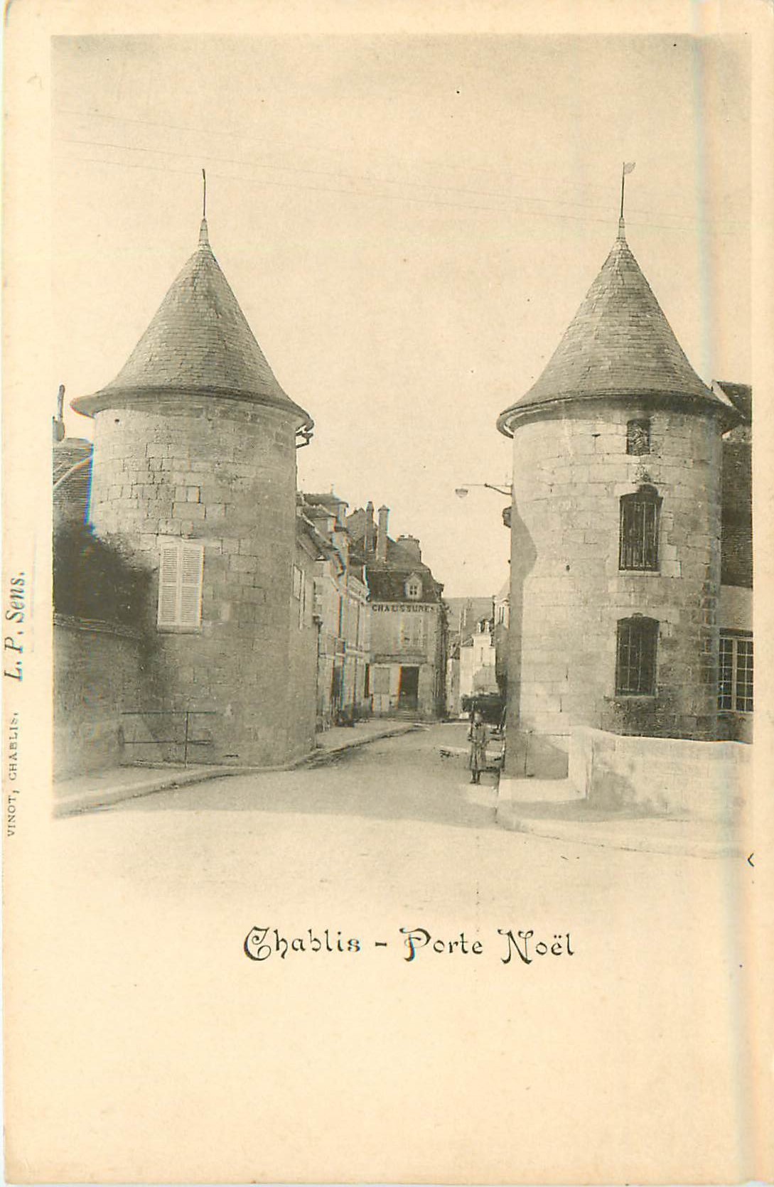 89 CHABLIS. Porte Noël