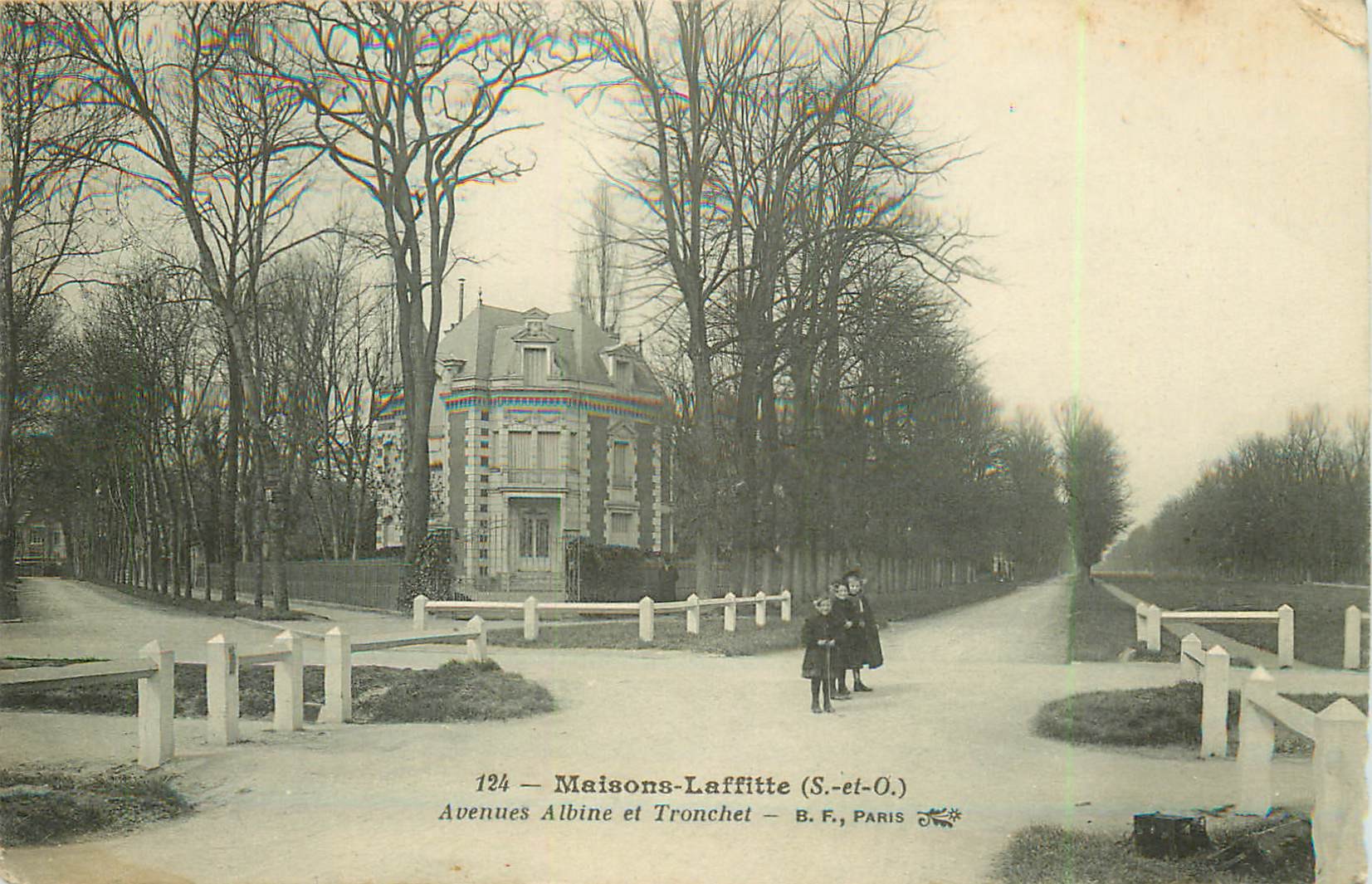 78 MAISONS-LAFFITTE. Avenues Albine et Tronchet avec écolières