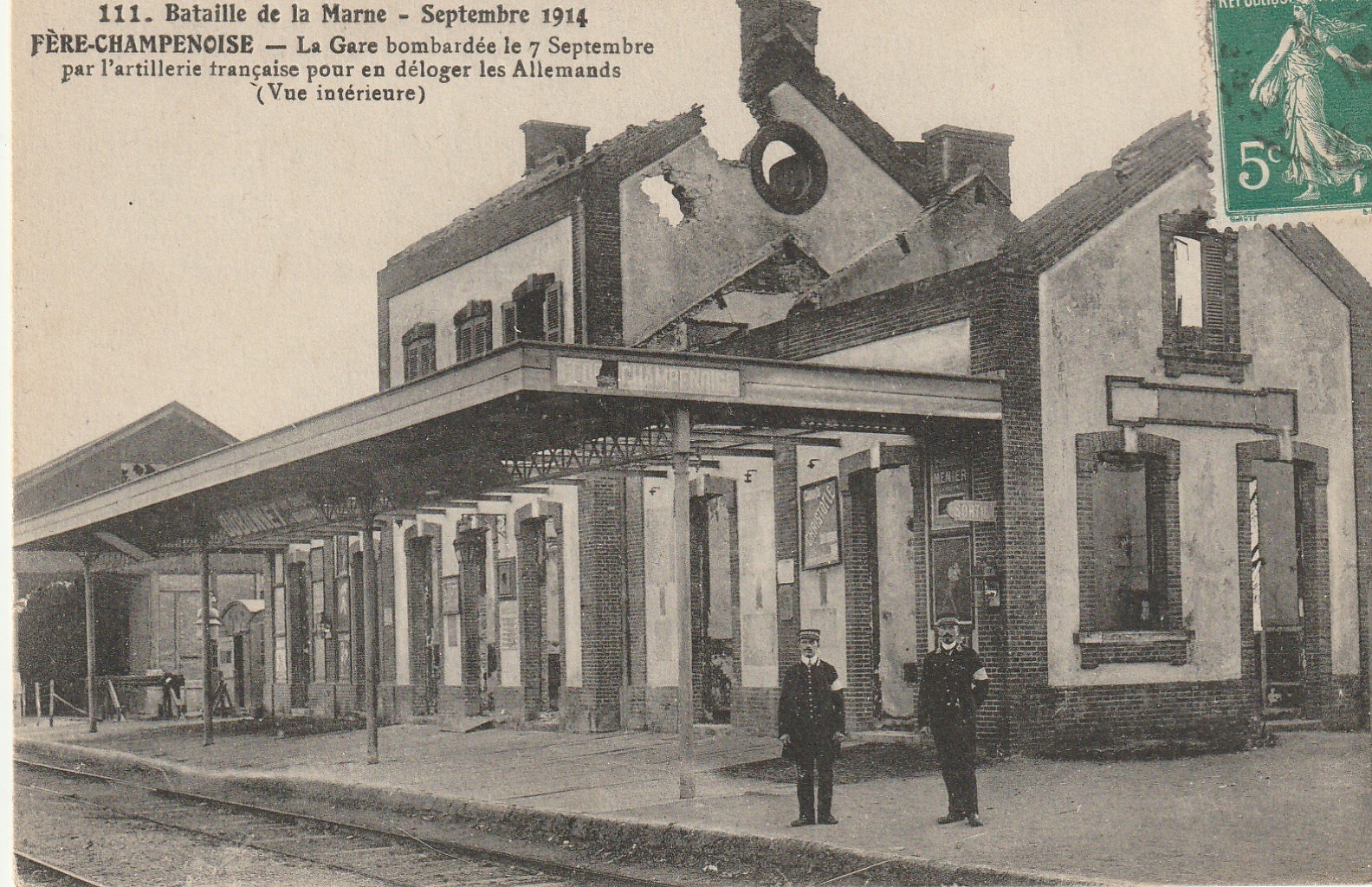 51 FERE CHAMPENOISE. Gare bombardée 1916