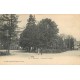 54 BACCARAT. Place de la Gare petite animation vers 1900