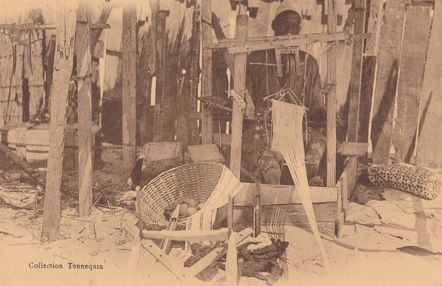 SIERRA LEONE. Tisserand indigène