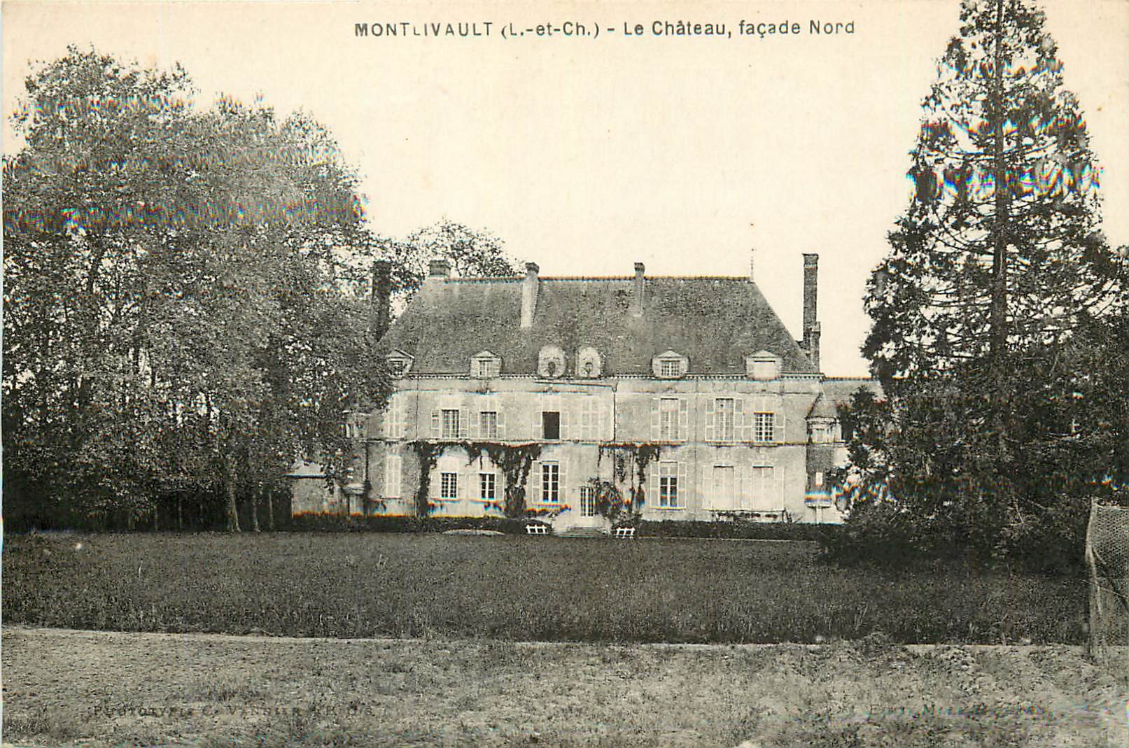 41 MONTLIVAULT. Le Château 1933
