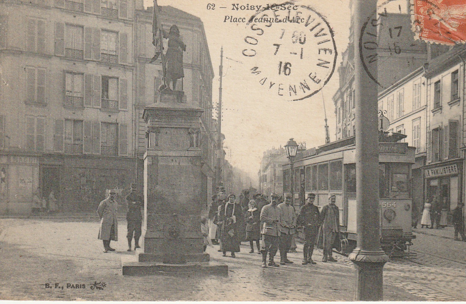 93 NOISY-LE-SEC. Tramway "Pavillons-sous-Bois Opéra" Place Jeanne d'Arc 1924