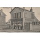 77 PONTHIERRY. Belle animation au Restaurant des Pylones Tony-Tardy vers 1923