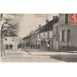 91 MAISSE. Pâtisserie et Hôtel Saint-Pierre sur la Grande Rue