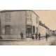 77 AMPONVILLE. Animation devant la Boulangerie sur la Grande-Rue 1913