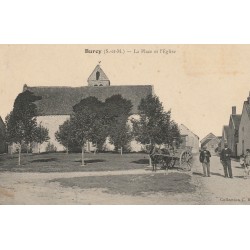 77 BURCY. Attelage sur la Place et Eglise
