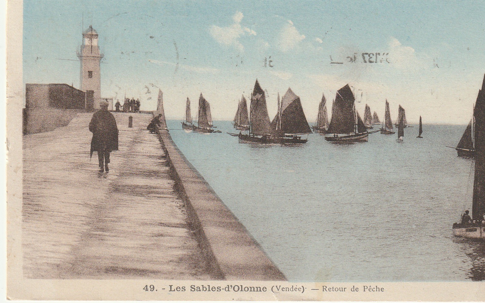 85 LES SABLES-D'OLONNE. Retour de pêche avec thoniers 1937