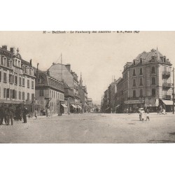 90 BELFORT. Galeries Parisiennes sur la Place de la Bascule et le Faubourg des Ancêtres