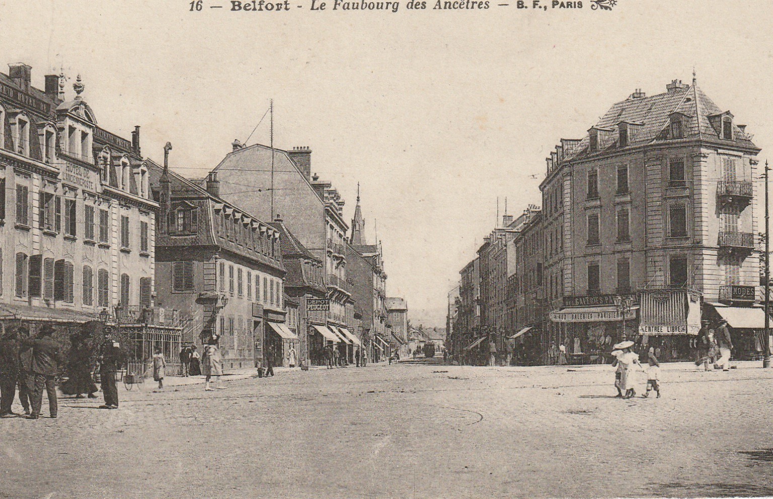 90 BELFORT. Galeries Parisiennes sur la Place de la Bascule et le Faubourg des Ancêtres