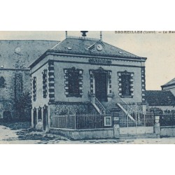 45 BROMEILLES. La Mairie