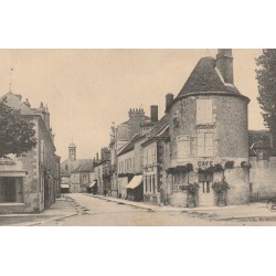 45 SULLY-SUR-LOIRE. Café rue Porte de Sologne