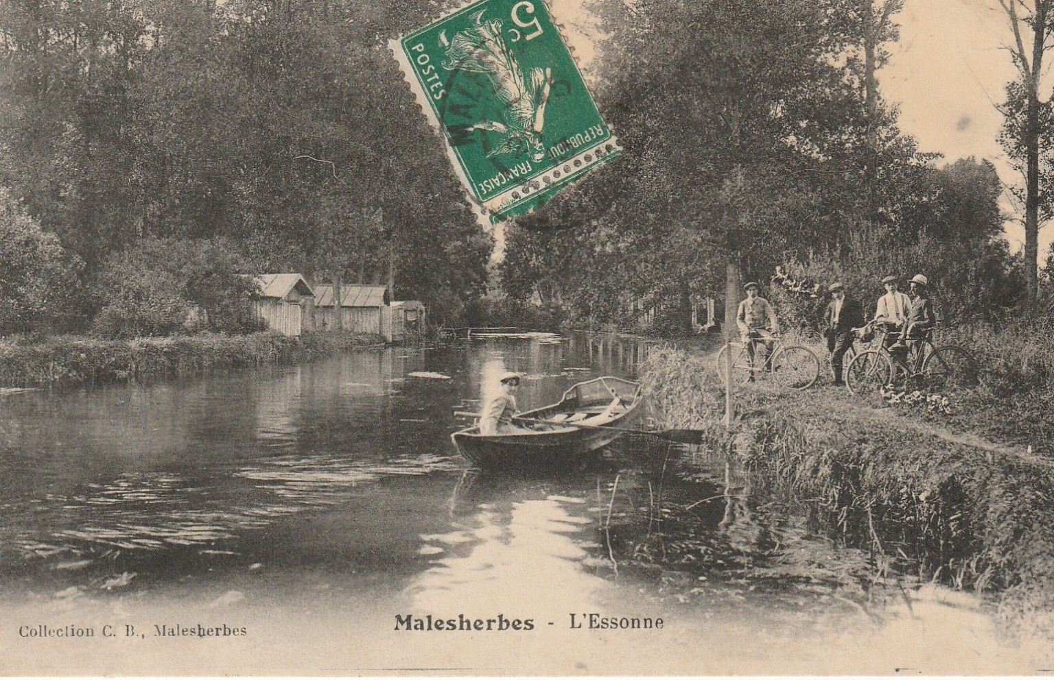 45 MALESHERBES. L'Essonne à Augerville belle animation 1913