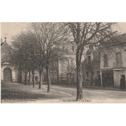 37 VILLEDOMER. La Place 1945