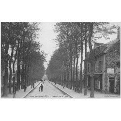 carte postale ancienne 22 GUINGAMP. Café Billard Avenue de la Gare