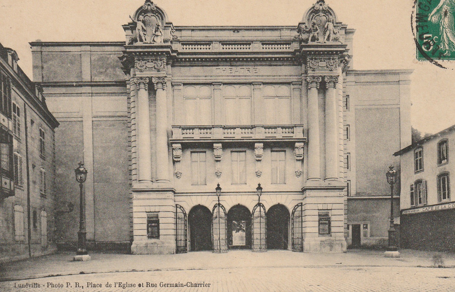54 LUNEVILLE. Le Théâtre