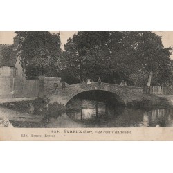 27 EVREUX. Le Pont d'Harrouard animé 1920