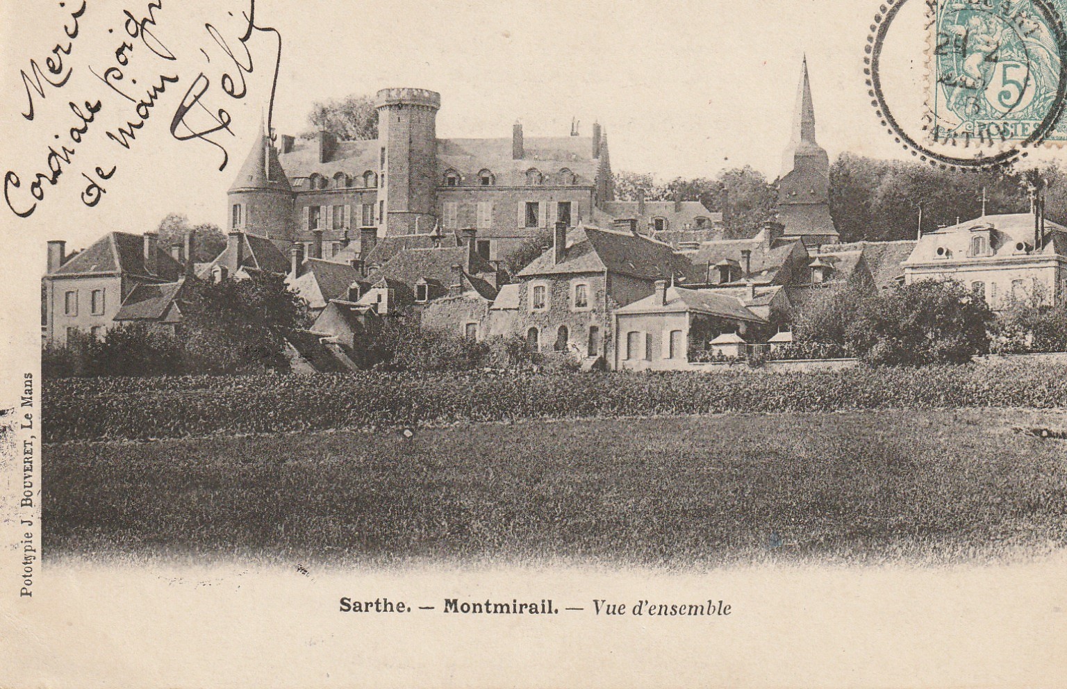 72 MONTMIRAIL. Vue d'ensemble du Village avec Château et Eglise 1906