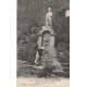 56 SAINT-GILDAS. Bonne Fontaine avec lavandière 1917