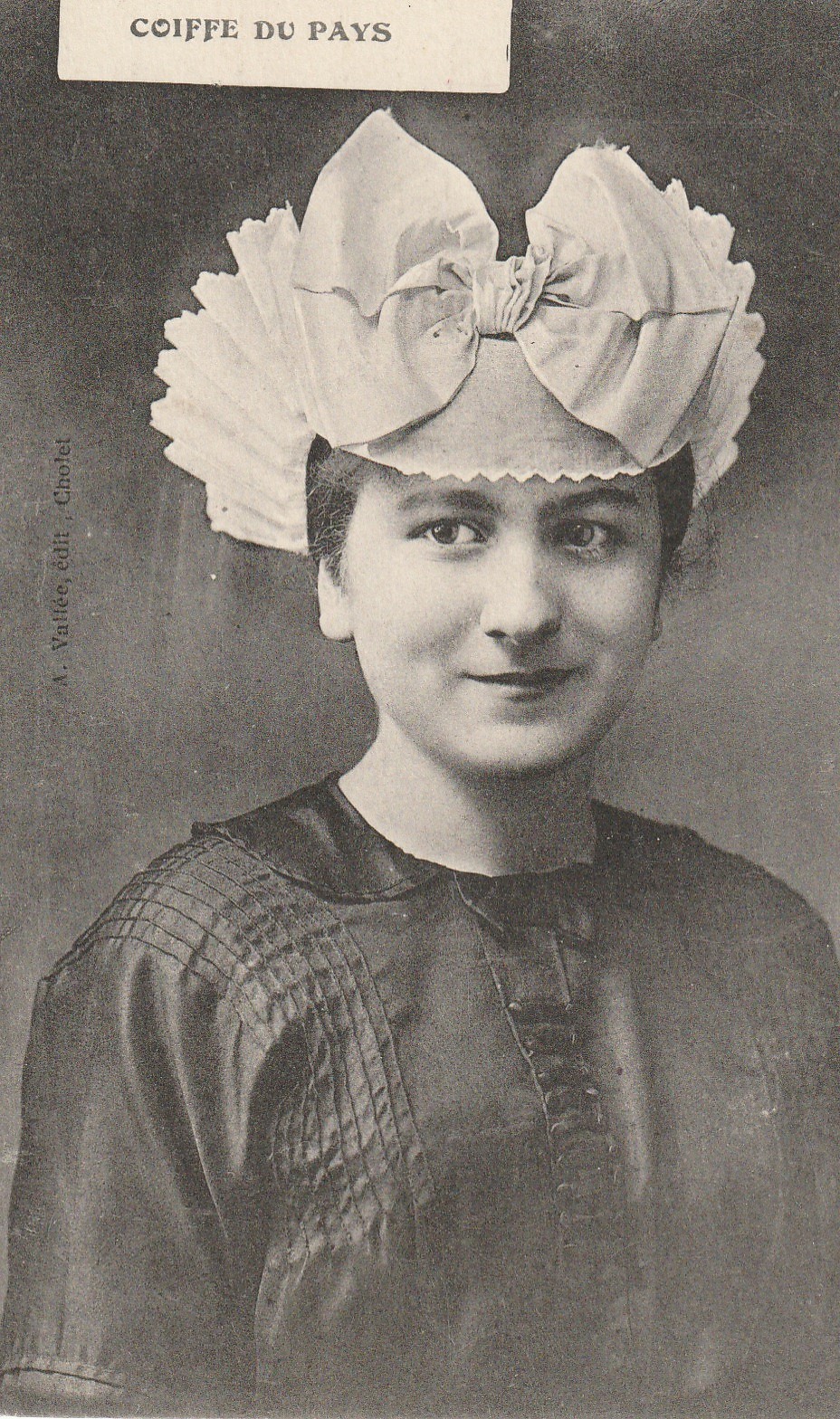 49 CHOLET. Coiffe du Pays 1923