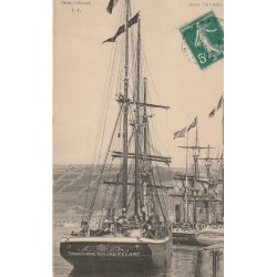 76 FECAMP. Navires de pêcheurs Terre-Neuviers dans l'Avant-Port 1912