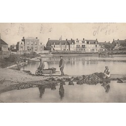 14 COURSEULLES. Les Parcs aux Huîtres avec brouette 1907
