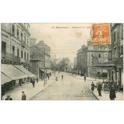 carte postale ancienne 03 MONTLUCON. Boulevard Courtais 1923. Gand Café Moderne. Panneau Singer au loin