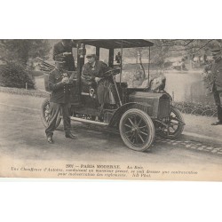 75 PARIS MODERNE. Une Chauffeuse d'Autotax se voit dresser une contravention 1916