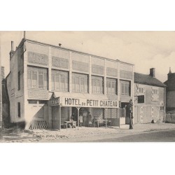 58 MOIRY. Hôtel du Petit-Château Saint-Parize-le-Châtel 1930