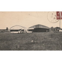 10 PLANCY. Camp d'Aviation de la Perthe avec biplaneurs 1926