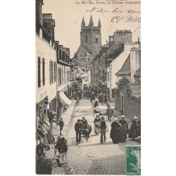 29 QUIMPERLE. Eglise Saint-Michel rue des Ecoles avec Sellier 1912