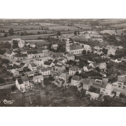 2 Photo cpsm grand format 03 BENEZET. Vue aérienne sur l'Eglise et la Grande Rue 1956