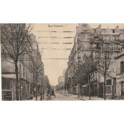 92 NEUILLY-SUR-SEINE. Attelage face Godin Menuisier Ebéniste rue Perronet vers 1919