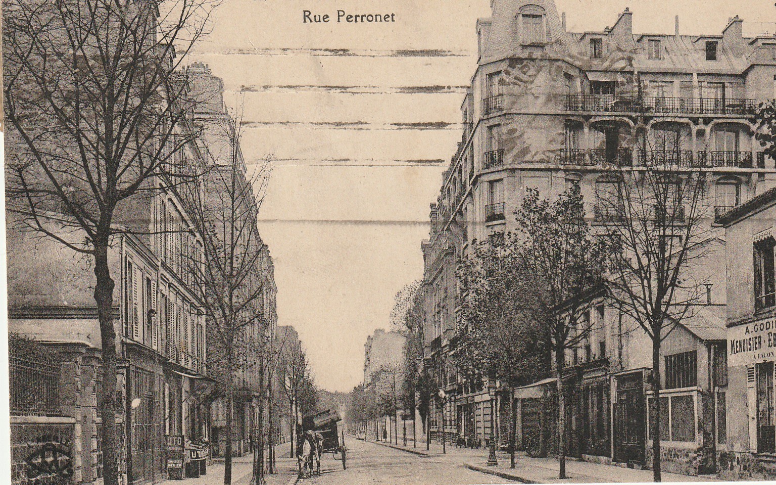 92 NEUILLY-SUR-SEINE. Attelage face Godin Menuisier Ebéniste rue Perronet vers 1919