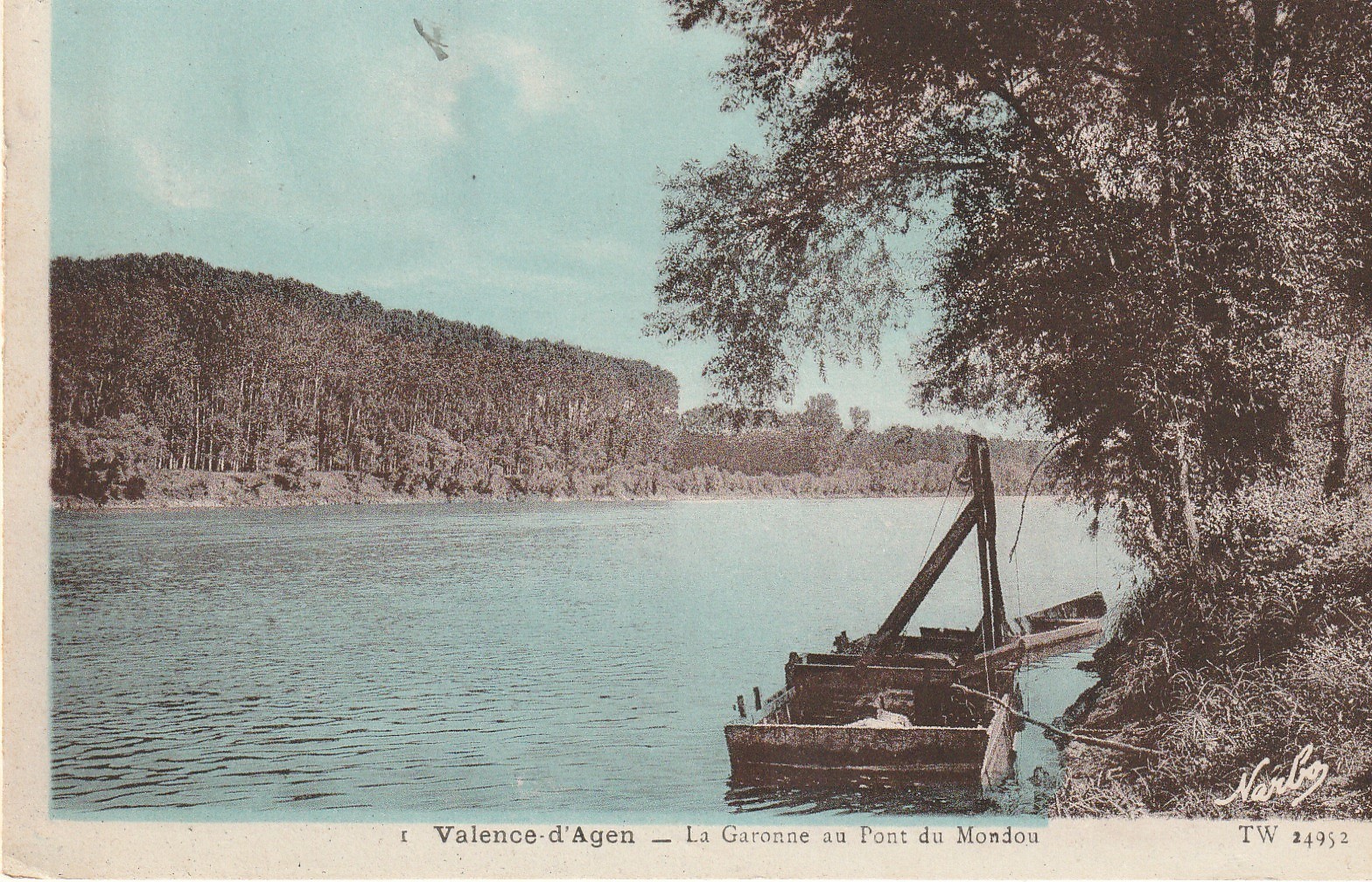 82 VALENCE-D'AGEN. La Garonne au Pont Mondou 1947