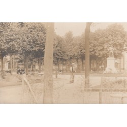 Photo cpa rare 93 VILLEMOMBLE. Le Jardinier du Square 1923