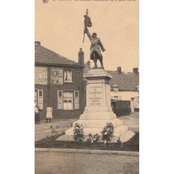LA BOUVERIE. Monument commémoratif Guerre 1914-18 petite animation 1922